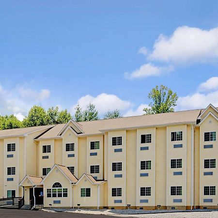 Microtel Inn & Suites By Wyndham Bryson City Extérieur photo