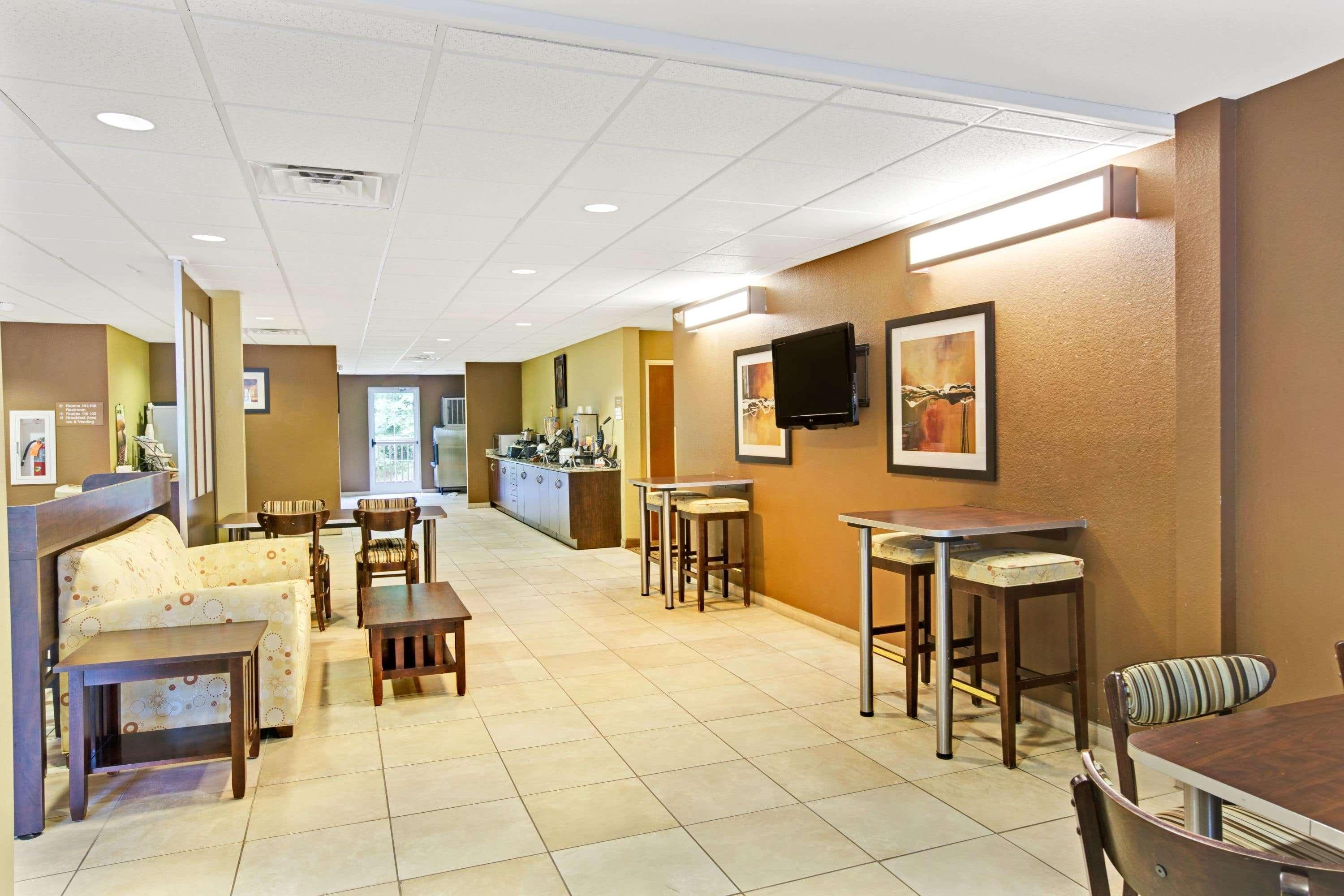 Microtel Inn & Suites By Wyndham Bryson City Extérieur photo