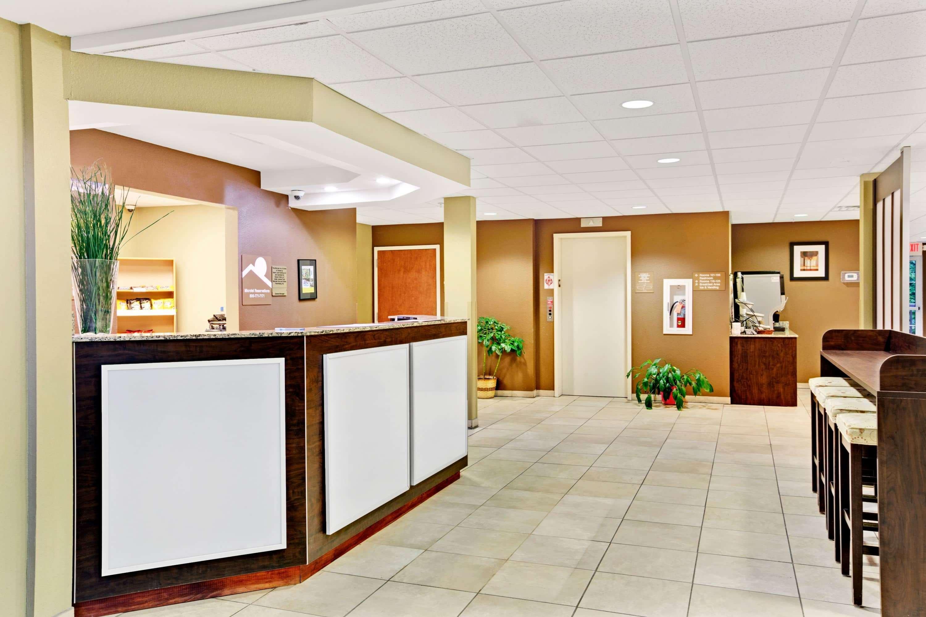 Microtel Inn & Suites By Wyndham Bryson City Extérieur photo